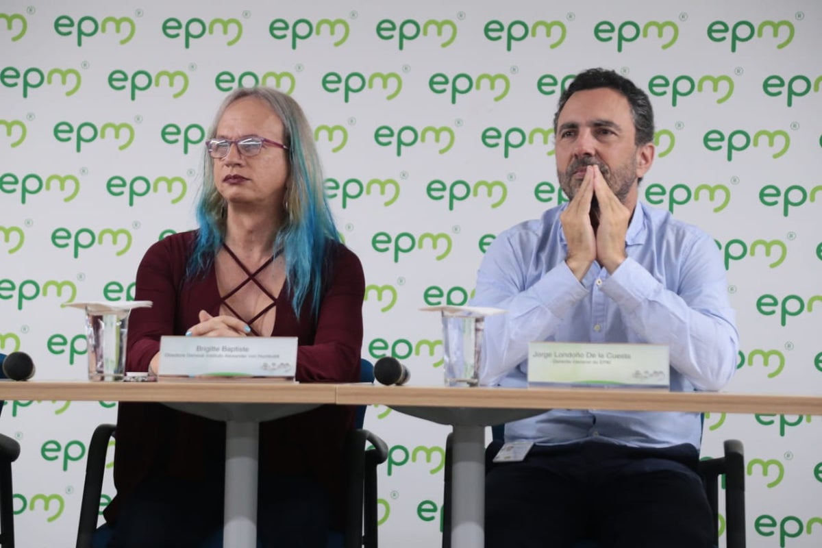 Brigitte Baptiste, directora general del Instituto Humboldt, junto a Jorge Londoño De la Cuesta, gerente general de EPM