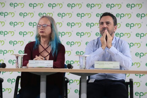 Brigitte Baptiste, directora general del Instituto Humboldt, junto a Jorge Londoño De la Cuesta, gerente general de EPM