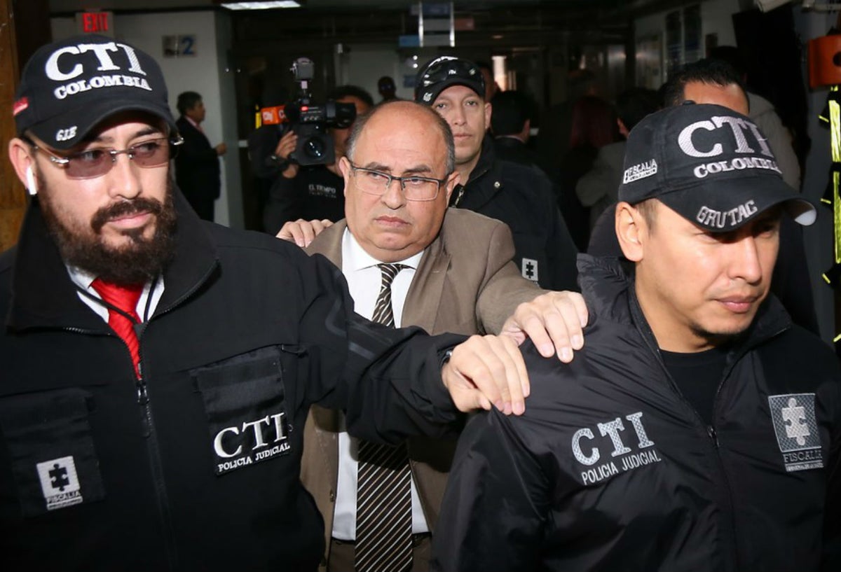 Fiscal Fabio Augusto Martínez Lugo señalado de chuzar a pilotos de la Asociación Colombiana de Aviadores Civiles (ACDAC).