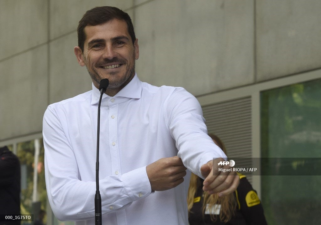 Iker Casillas, tras dejar el hospital que lo atendió al sufrir un infarto