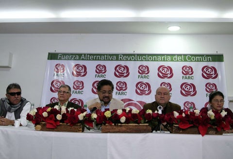 Iván Márquez y la comitiva del partido de la Farc