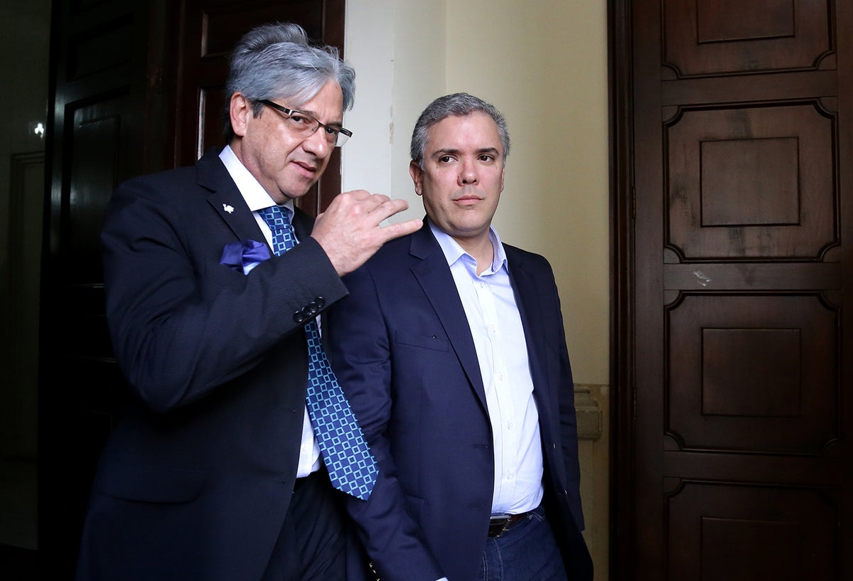 Jaime Amín, alto consejero para la Presidencia de la República, junto al presidente Iván Duque, el 6 de diciembre de 2017 en el Congreso, cuando ambos eran legisladores