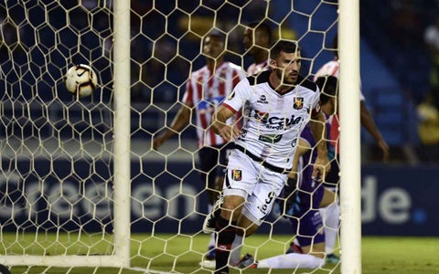 Melgar asaltó el Metropolitano.