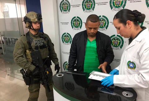 Olindo Perlaza, alias Olindillo, luego de ser capturado