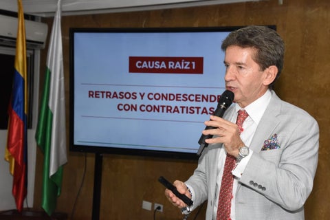 Gobernador Luis Pérez presentó segundo libro sobre Hidroituango.