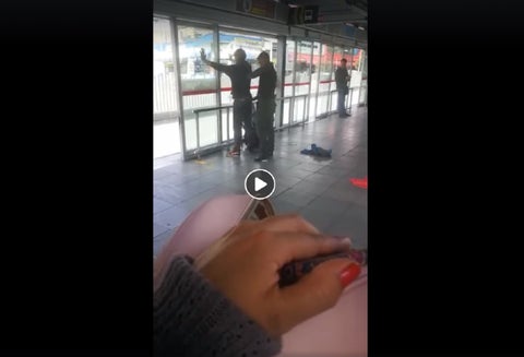 Requisa en estación de Transmilenio
