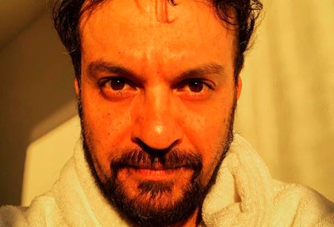 Julián Román vuelve a actuar