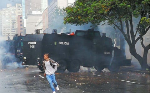 Nuevos enfrentamientos cerca a la Pedagógica.