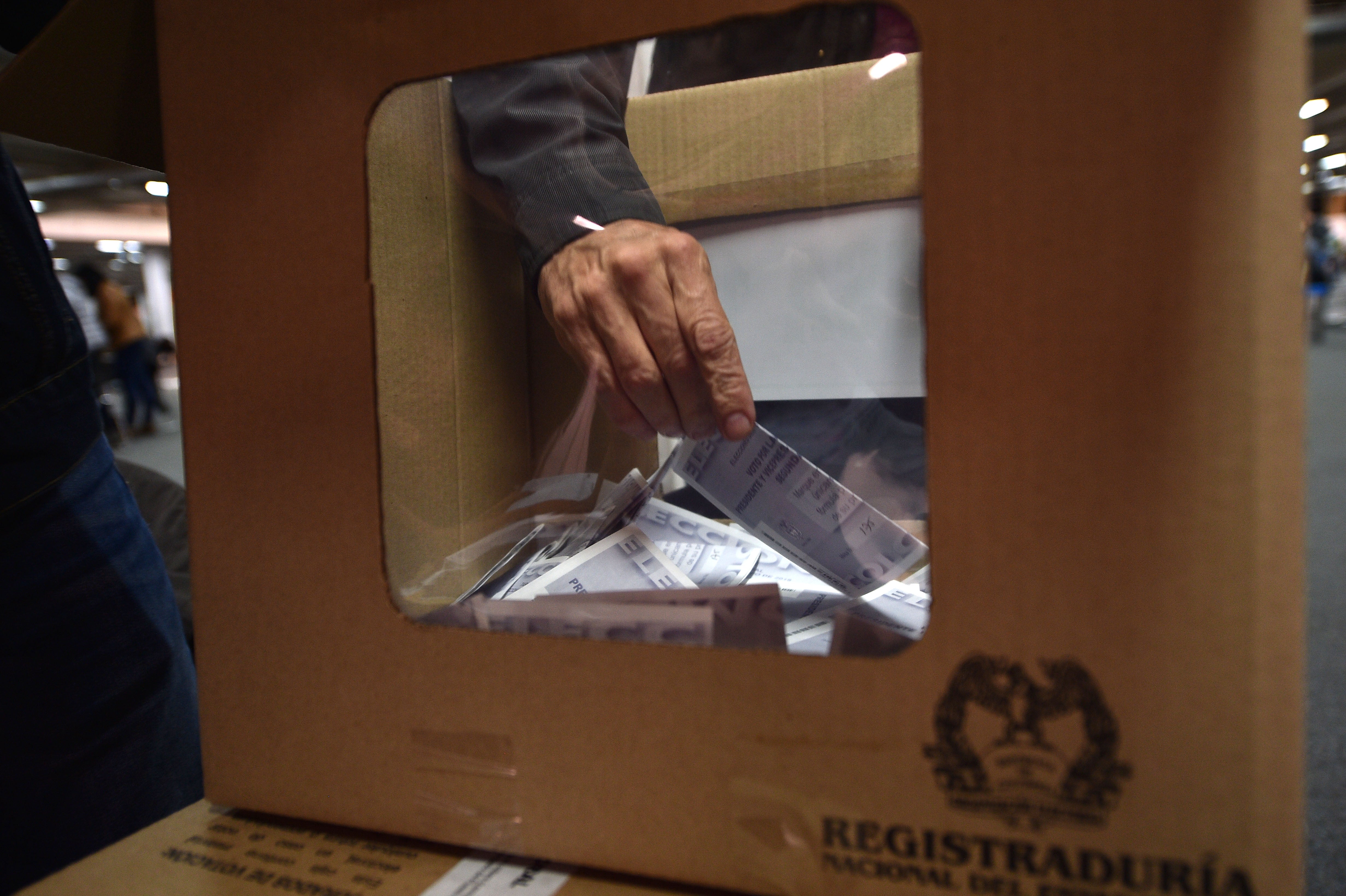 Hay varios líos por los candidatos con investigaciones en marcha.