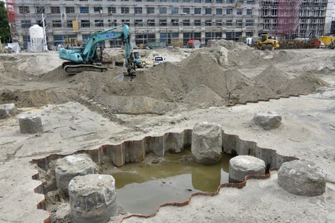 Desactivan bomba de la II Guerra Mundial