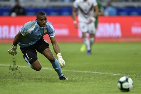 Wuilker Faríñez es el guardameta de la selección de Venezuela