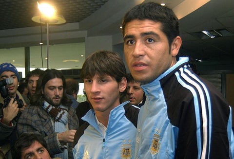En el año 2005 en concentración con la selección Argentina.