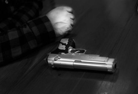 Estas dos personas también son investigados por la Fiscalía, si tiene algún vínculo con el cobro de extorsiones a comerciantes y transportadores en el barrio Robledo Miramar.