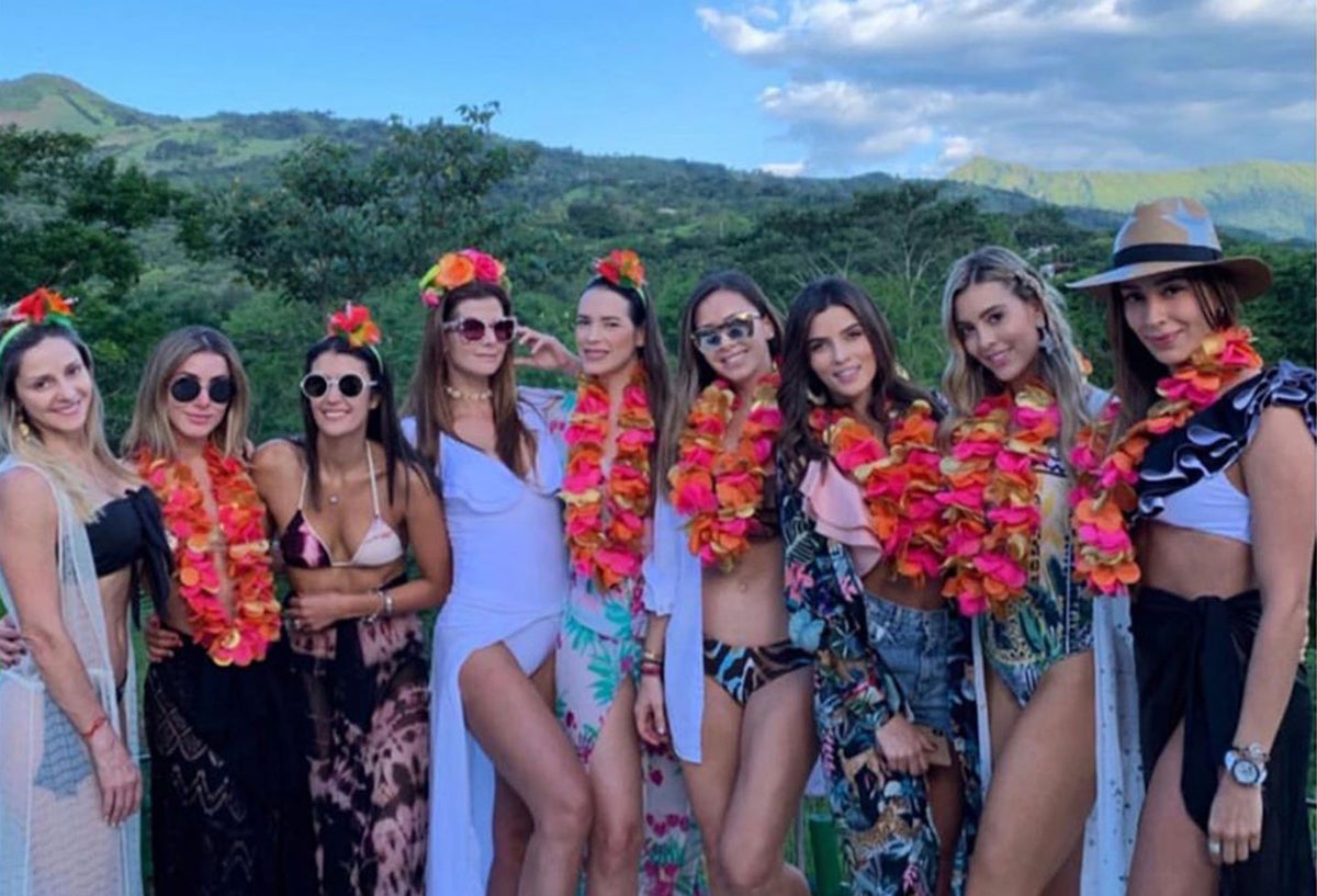 Carolina Cruz y sus amigas