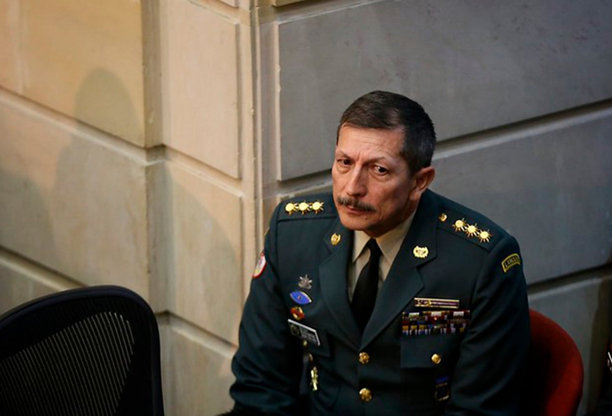 El general Nicacio Martínez, comandante del Ejército, en el Senado de la República, en Bogotá