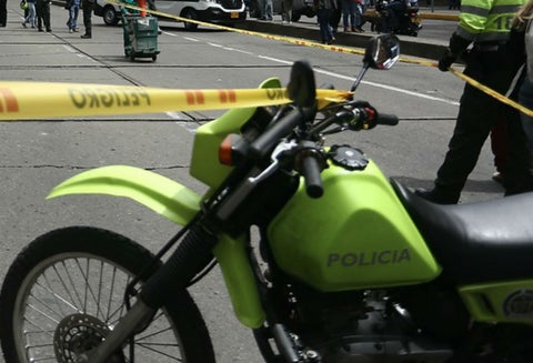 Policías de Bogotá en caso de fleteo