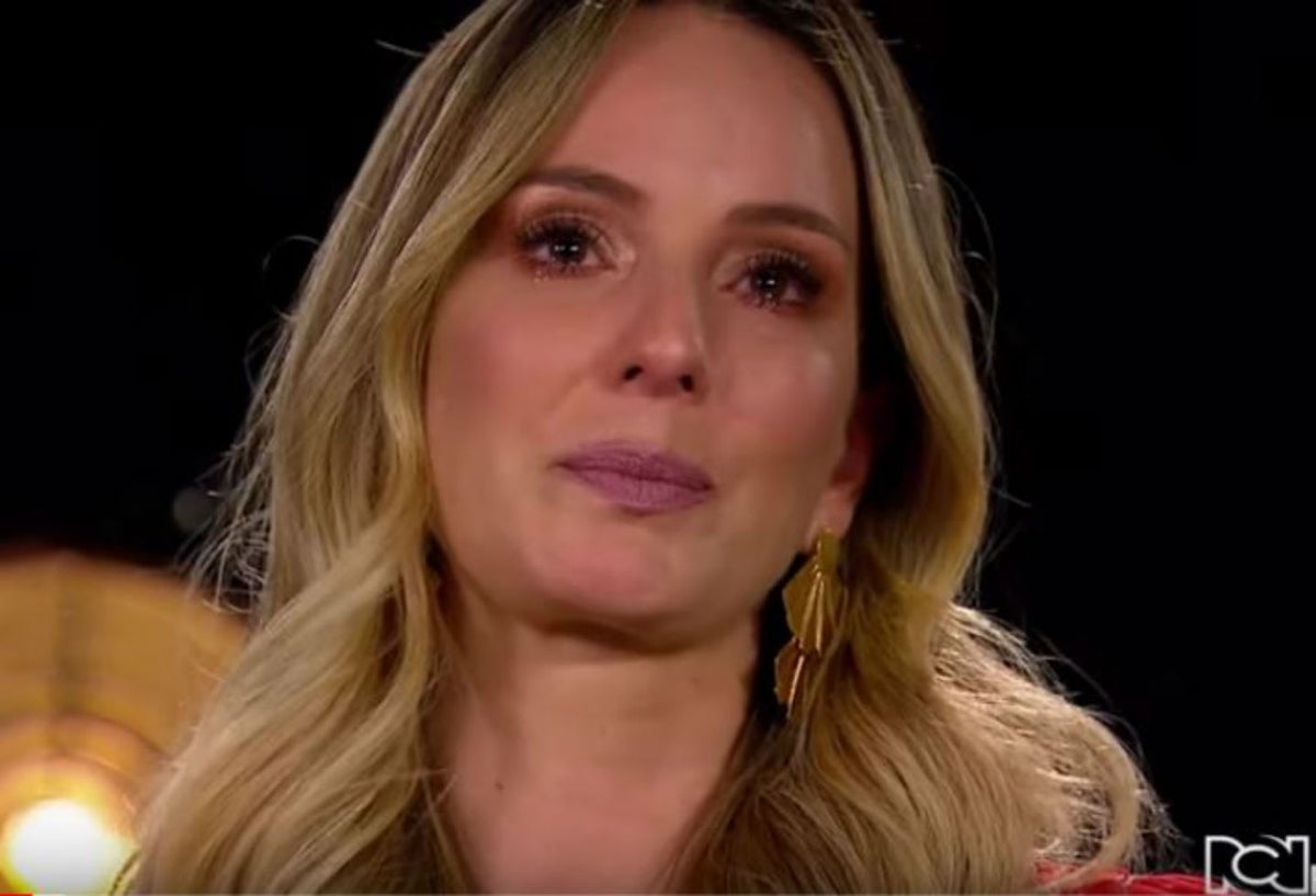 Claudia Bahamón llora al recordar a Jota Mario Valencia