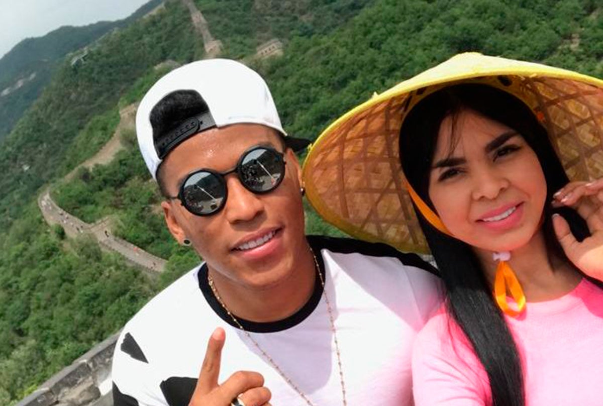 Roger Martínez y Jennifer Villalba Larios durante su estadía en China