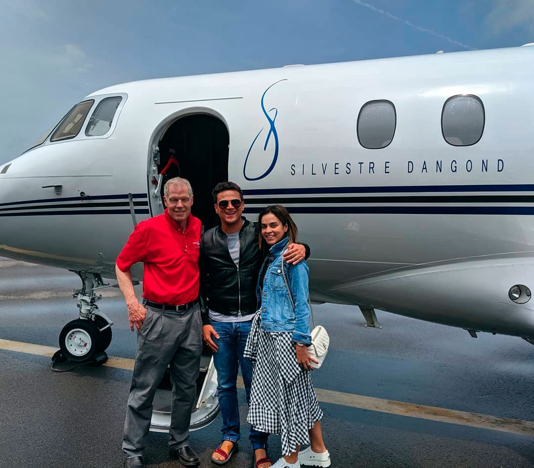 Silvestre Dangond con su nuevo avión