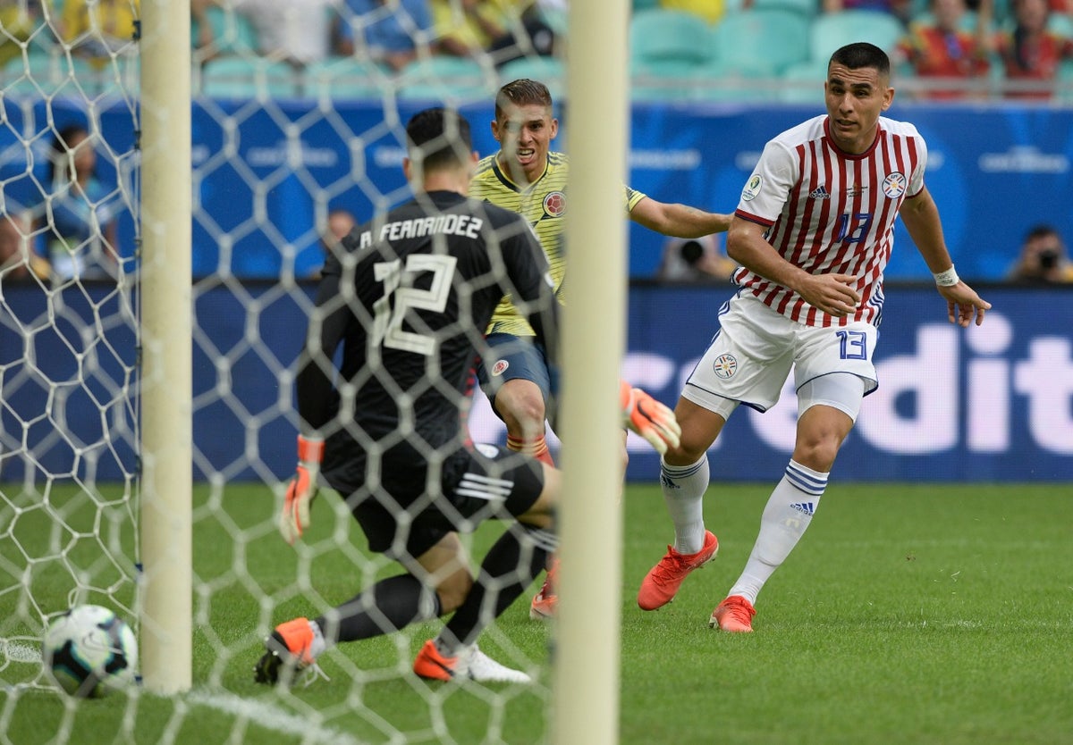 Gustavo Cuellar anota para la Selección Colombia