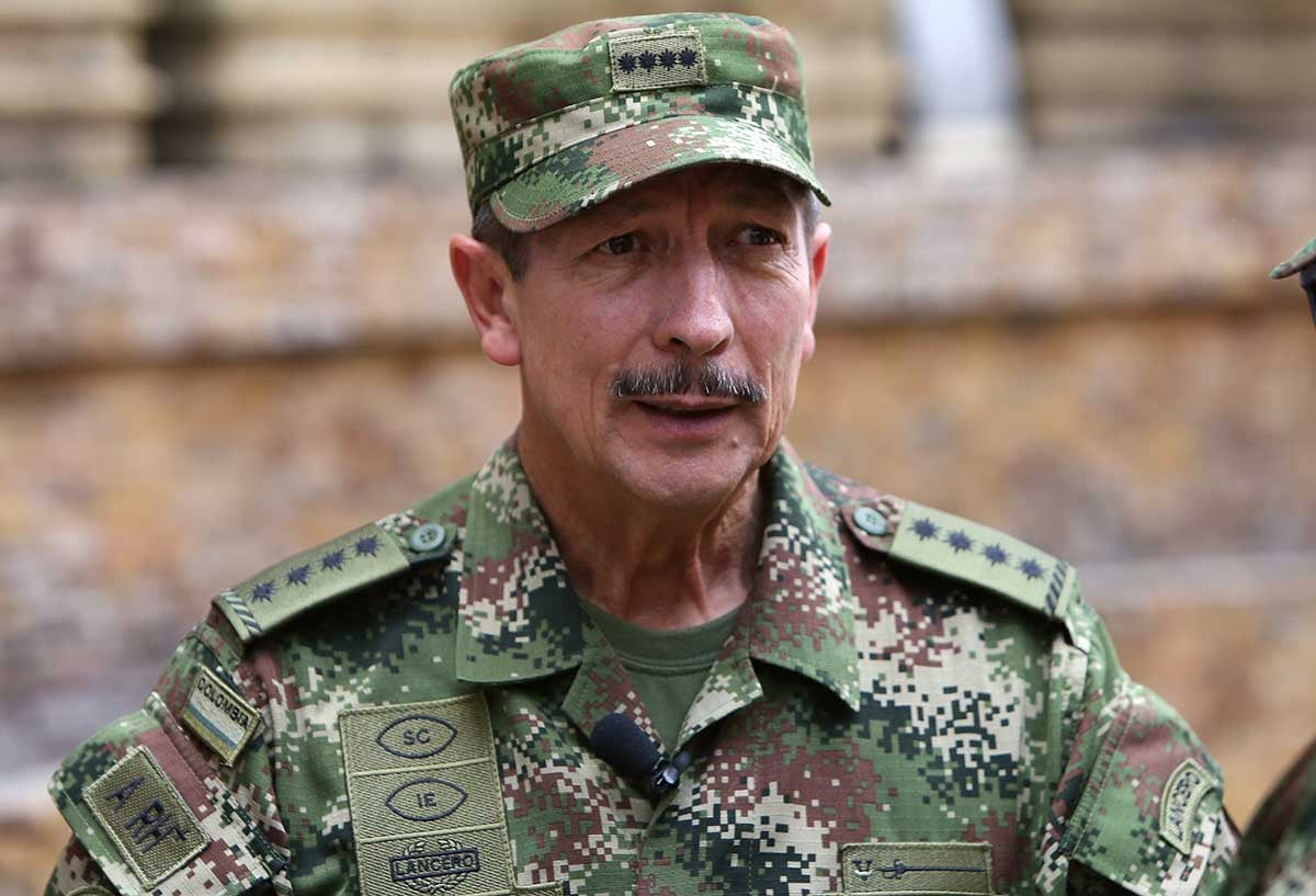 General Nicacio Martinez / Ejército