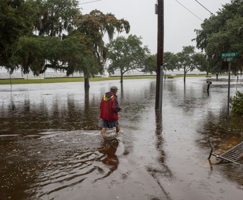 Tormenta Barry podría dejar varias inundaciones