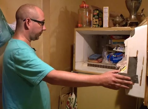 Adam Smith encontró un bebé momificado