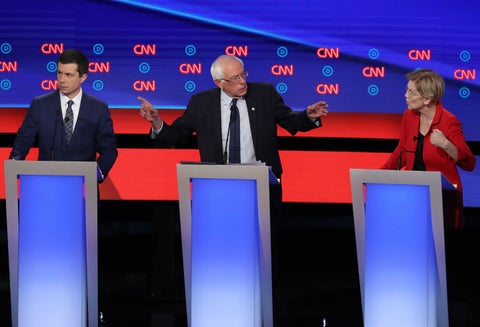 Bernie Sanders y Elizabeth Warren en debate