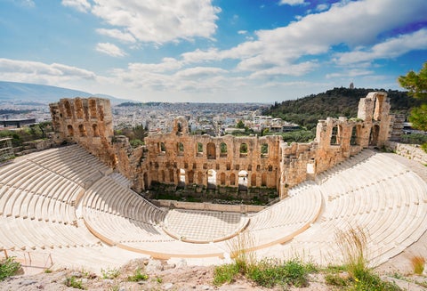 El Odeón de Herodes Ático, edificio para audiciones musicales erigido en el año 161, en Atenas (Grecia)