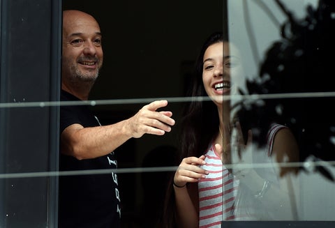 Iván Simonovis y su hija Ivana en Caracas, el 20 de septiembre de 2014