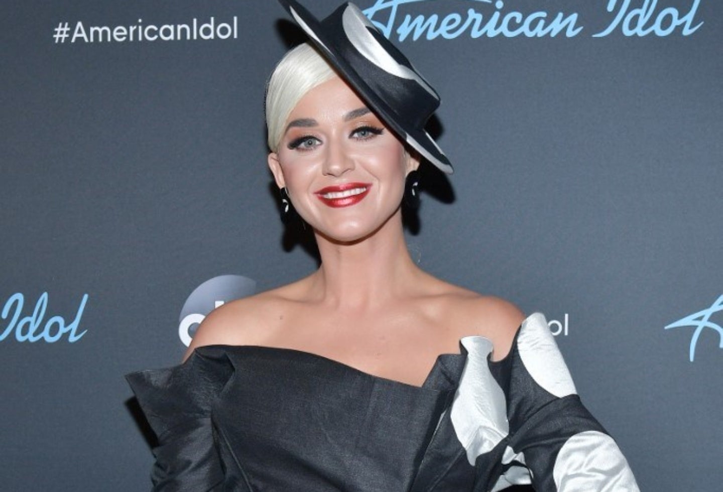 Katy Perry y su controversial método antiedad