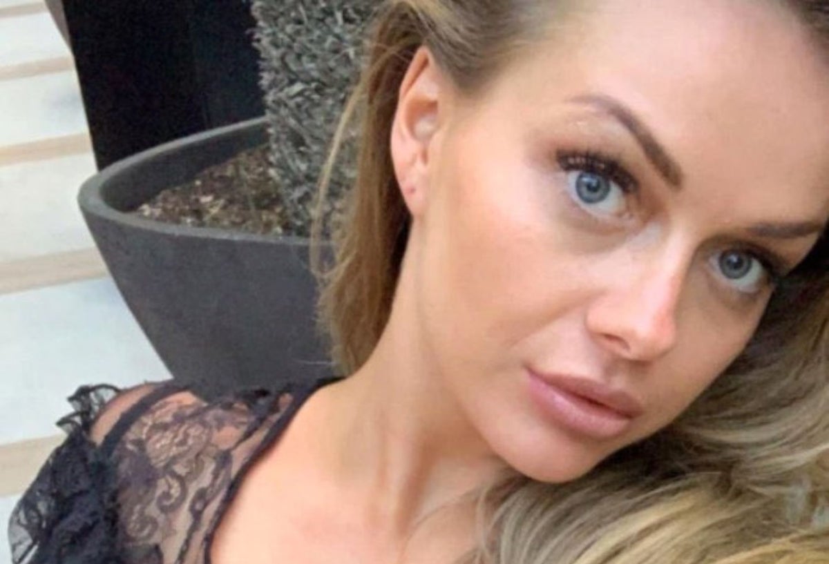 Harriet Osborne, la pasajera británica denunció un acto sexista tras el hecho