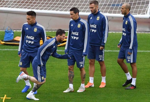 Lionel Messi entrenando con la selección Argentina.