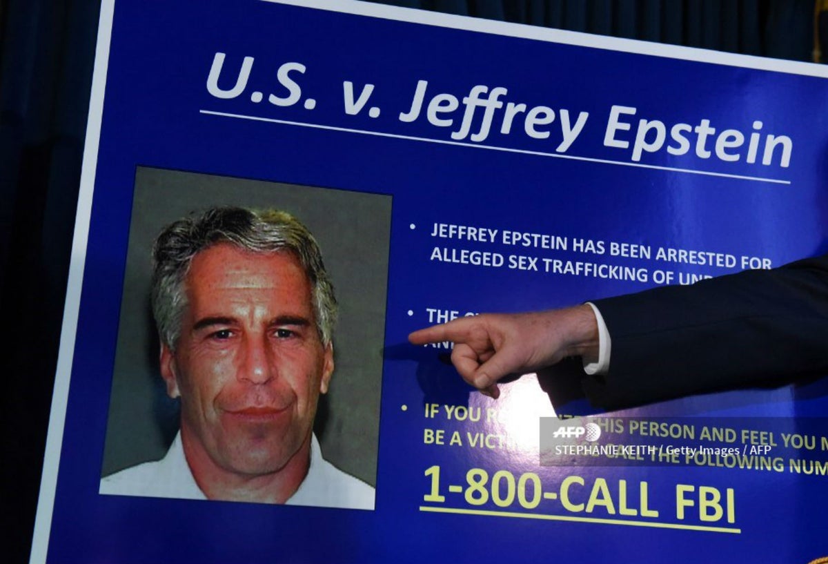 Jeffrey Epstein, multimillonario estadounidense, acusado de abusar sexualmente de niñas