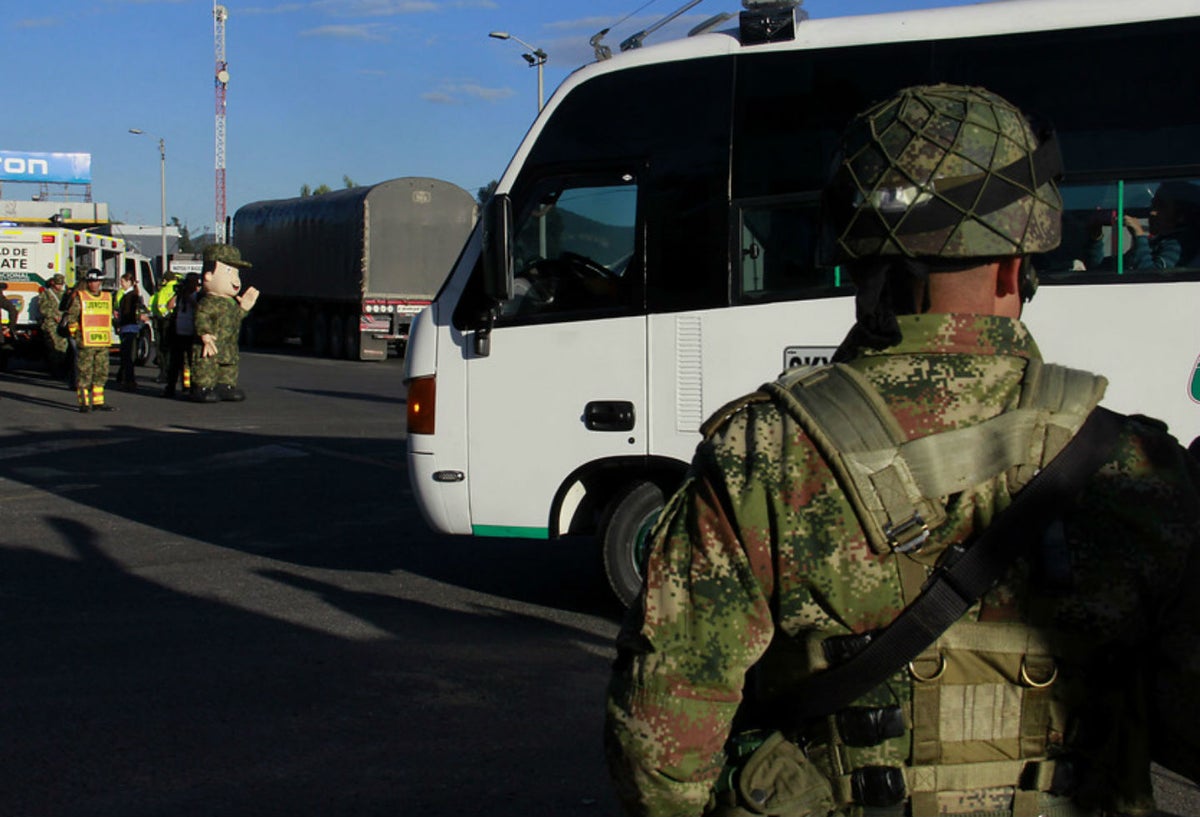 Retenes militares