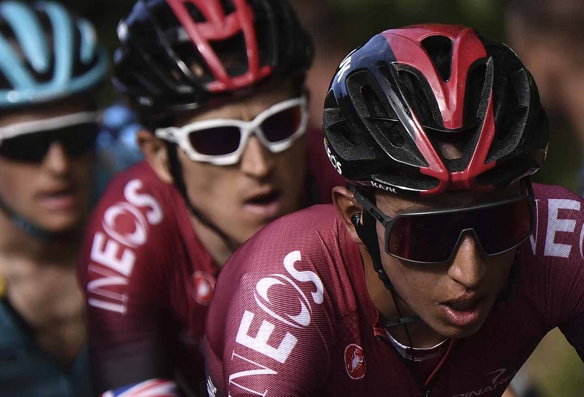 Egan Bernal y Geraint Thomas.