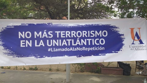 Pancarta Universidad del Atlántico