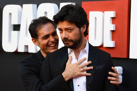 Álvaro Morte y Pedro Alonso