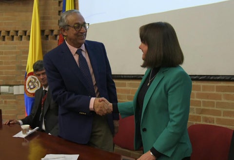 Firma de la alianza entre las dos entidades