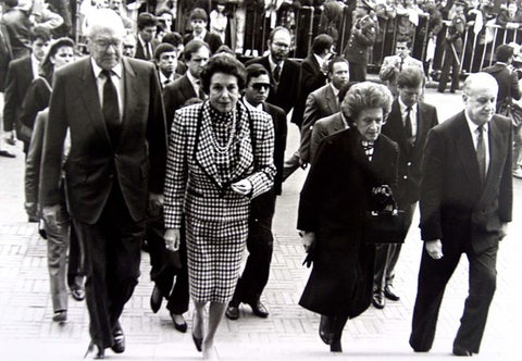 Alfonso López Michelsen junto a su esposa Cecilia Caballero de López