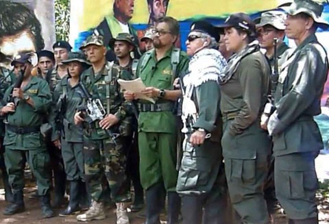 'Iván Márquez' y 'Jesús Santrich'.