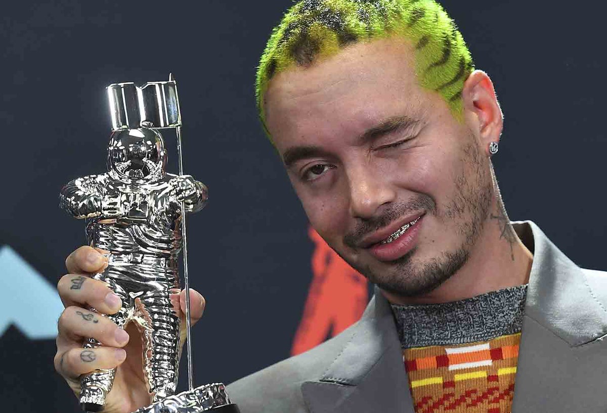 J Balvin, artista colombiano.