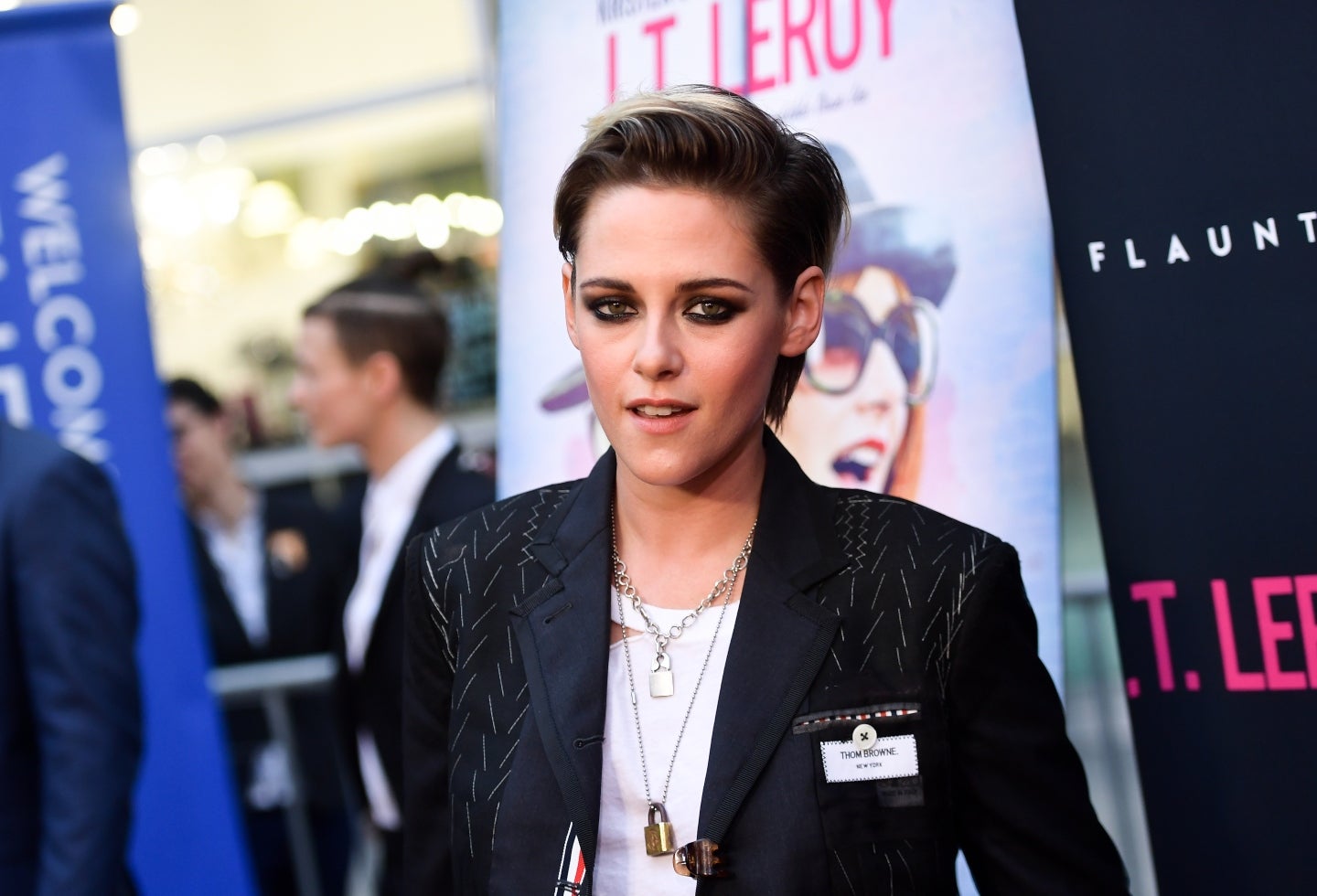 Kristen Stewart dice que puede hablar con fantasmas