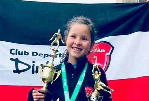 María Paz Mora, futbolista del equipo Dinhos descalificada de Pony Fútbol