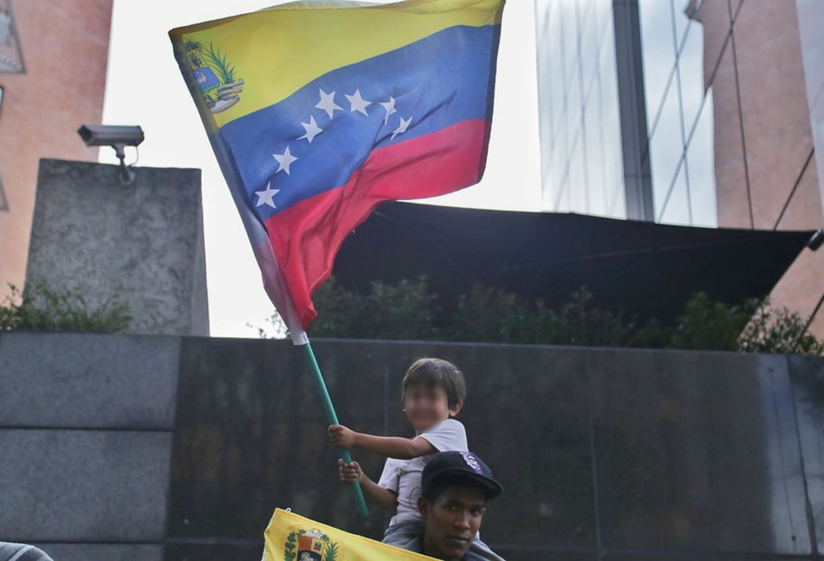 Niños venezolanos en Colombia