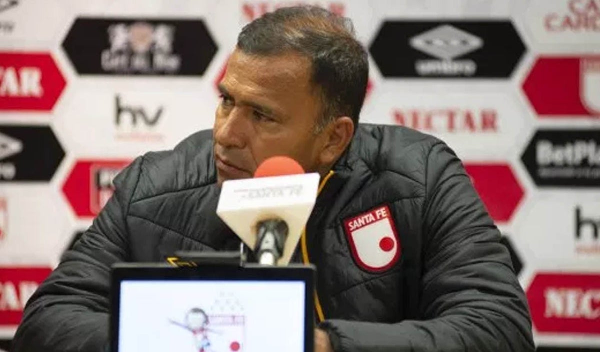 Harold Rivera, técnico de Santa Fe