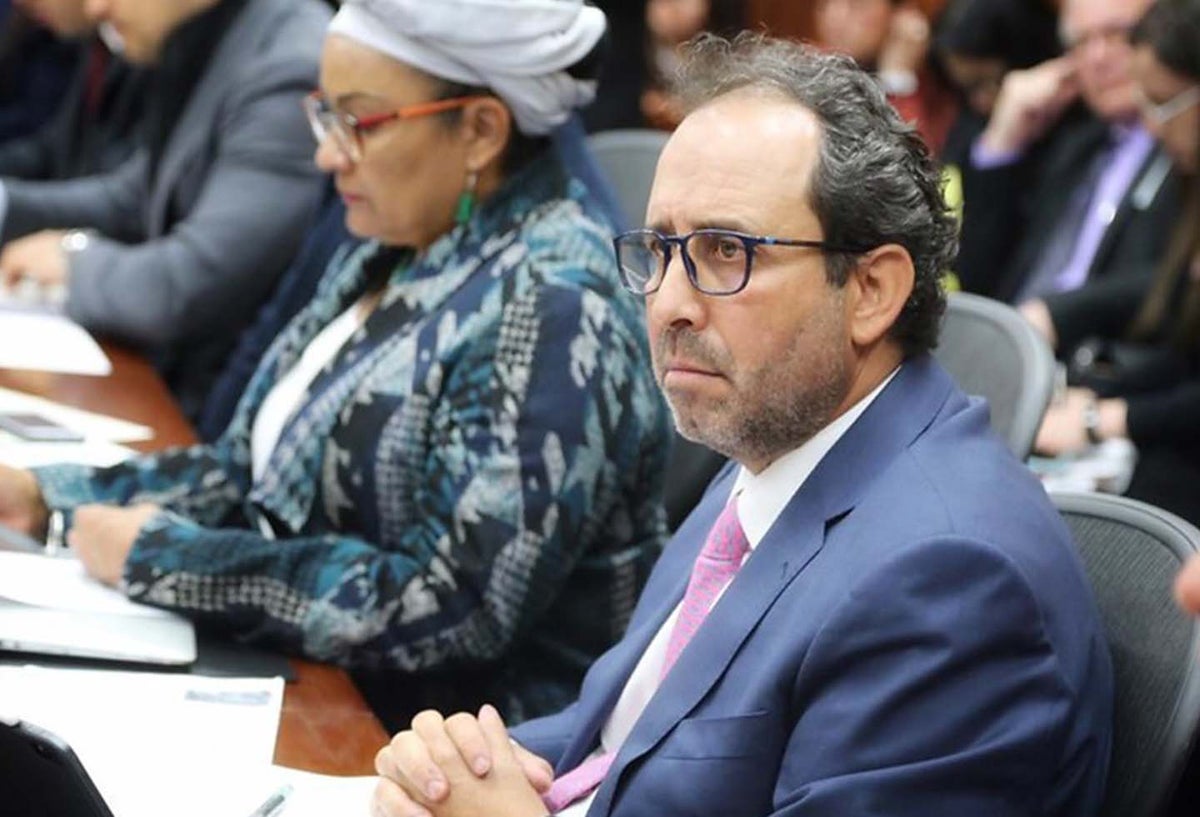 El superintendente de Salud, Fabio Aristizábal