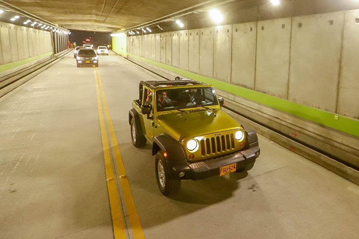 Túnel de Oriente