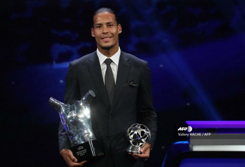 Van Dijk mejor Jugador del año de UEFA