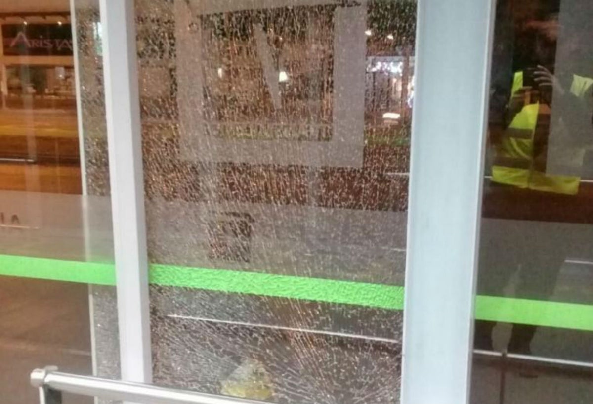 Ataque a estación de Transmilenio